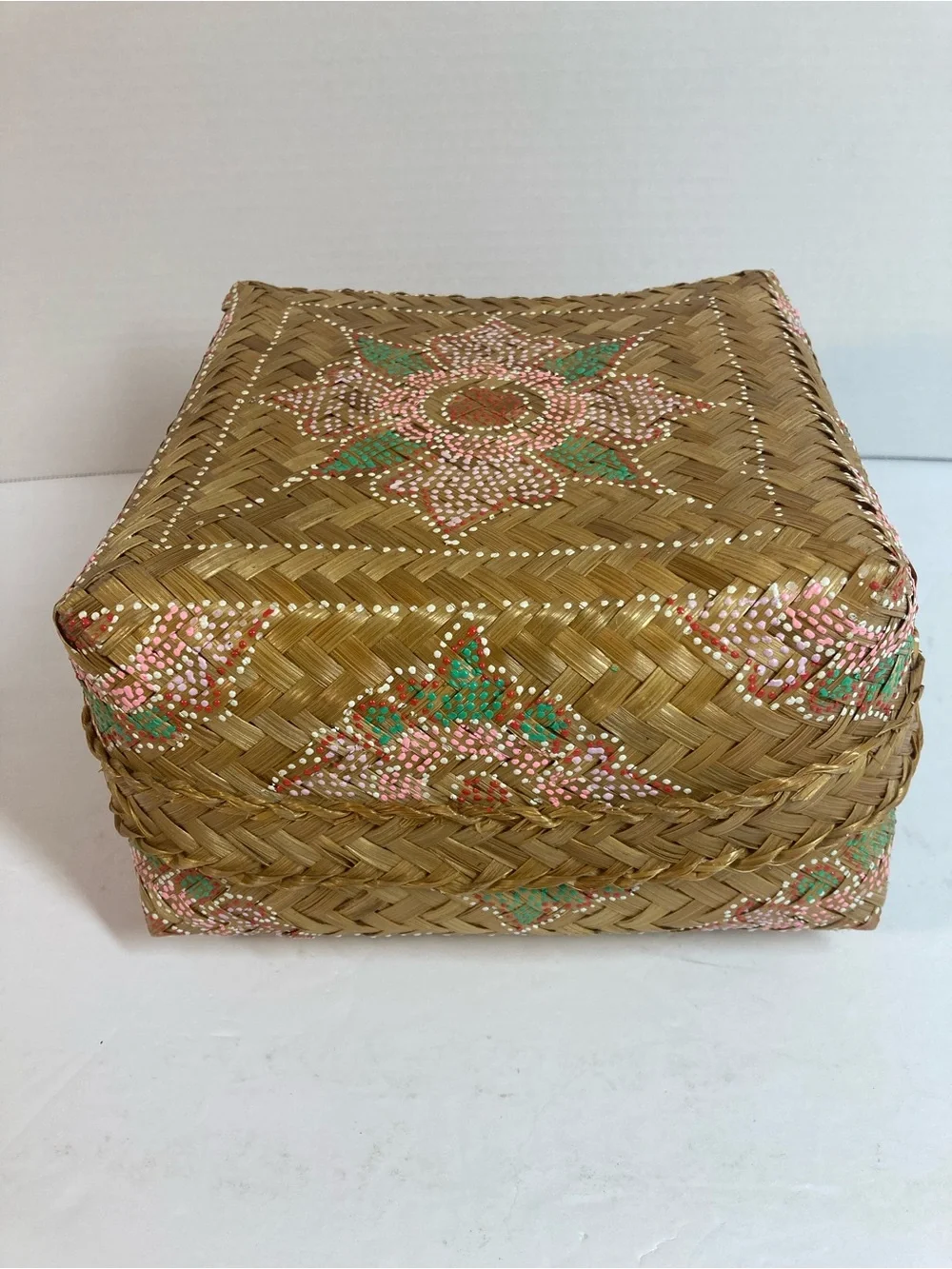 Thai Artisan Handwoven Natural Reed Basket w/Lid Pink,Green Red & White Accents